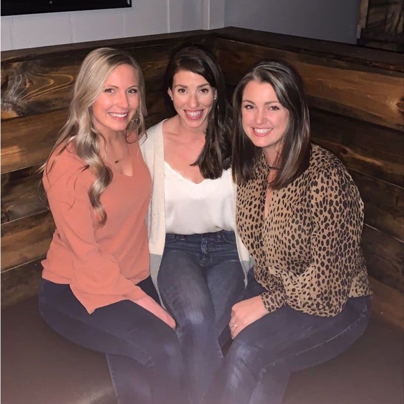 GOOD AMERICAN Leopard Keyhole Blouse | EUC!!🤎🖤🤎🖤 - Picture 13 of 15